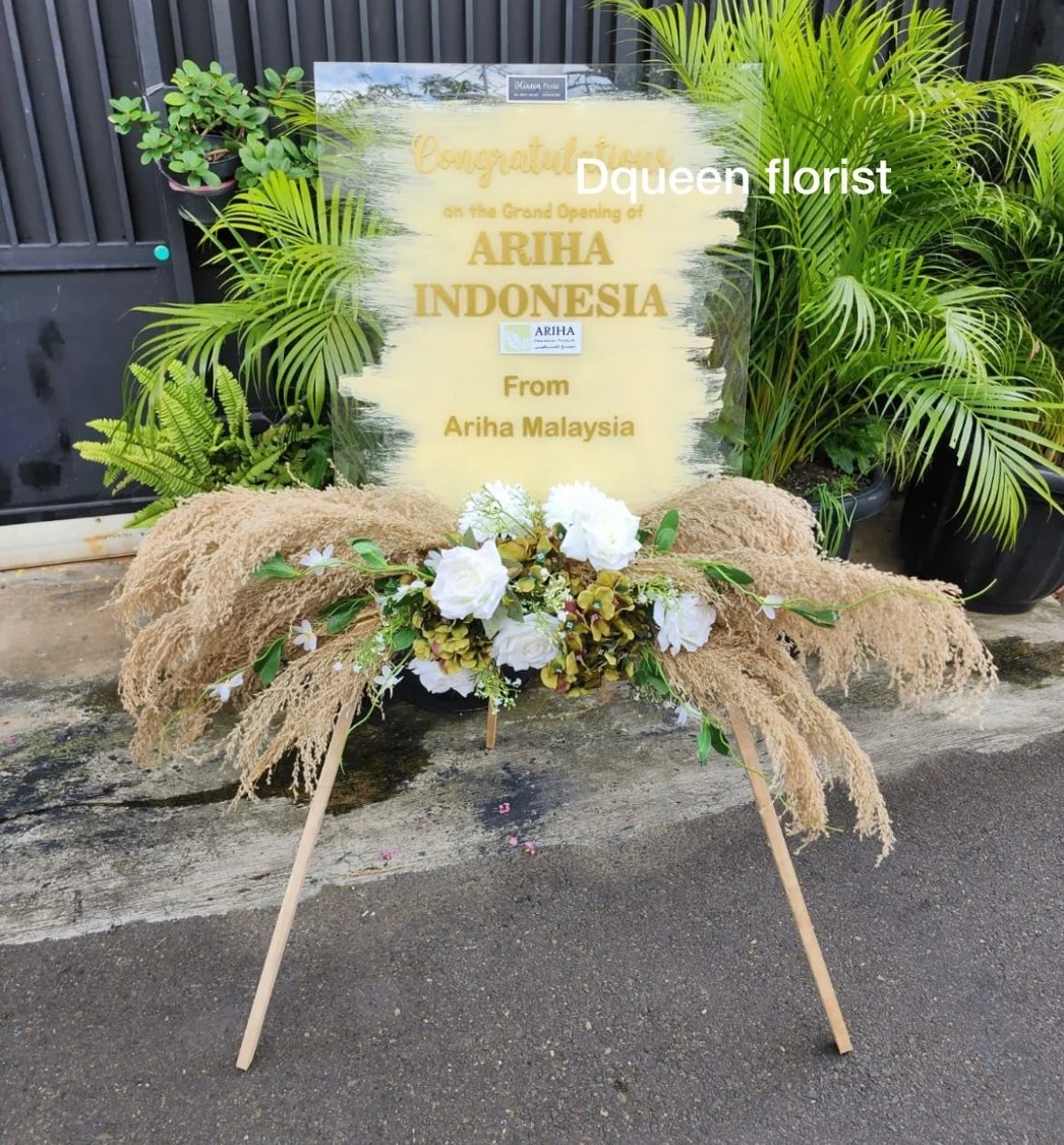 buket bunga murah dqueen florist (bunga papan akrilik)